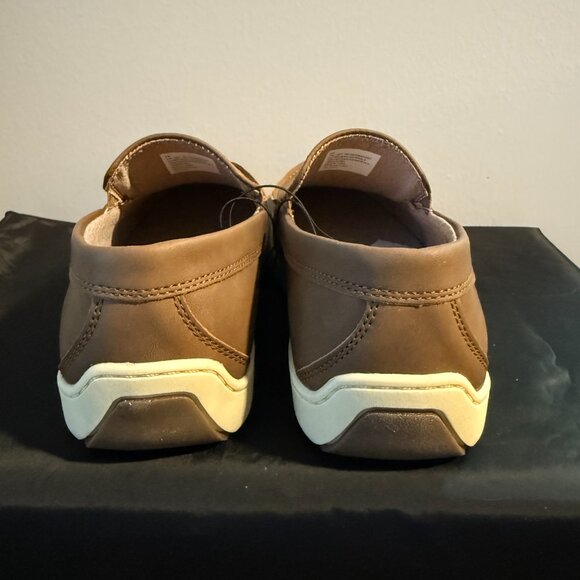 Izod Mens Seapoint Sneaker Slip On Shoe Tan Men's 9 - Picture 2 of 9